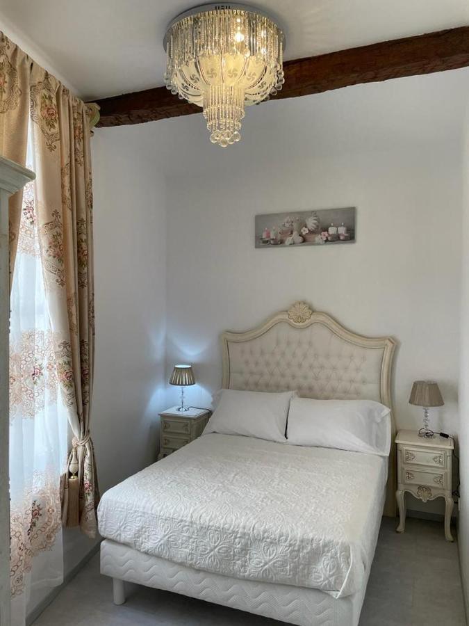 Maison Du Cloitre Couvent Des Carmes 나르본 외부 사진
