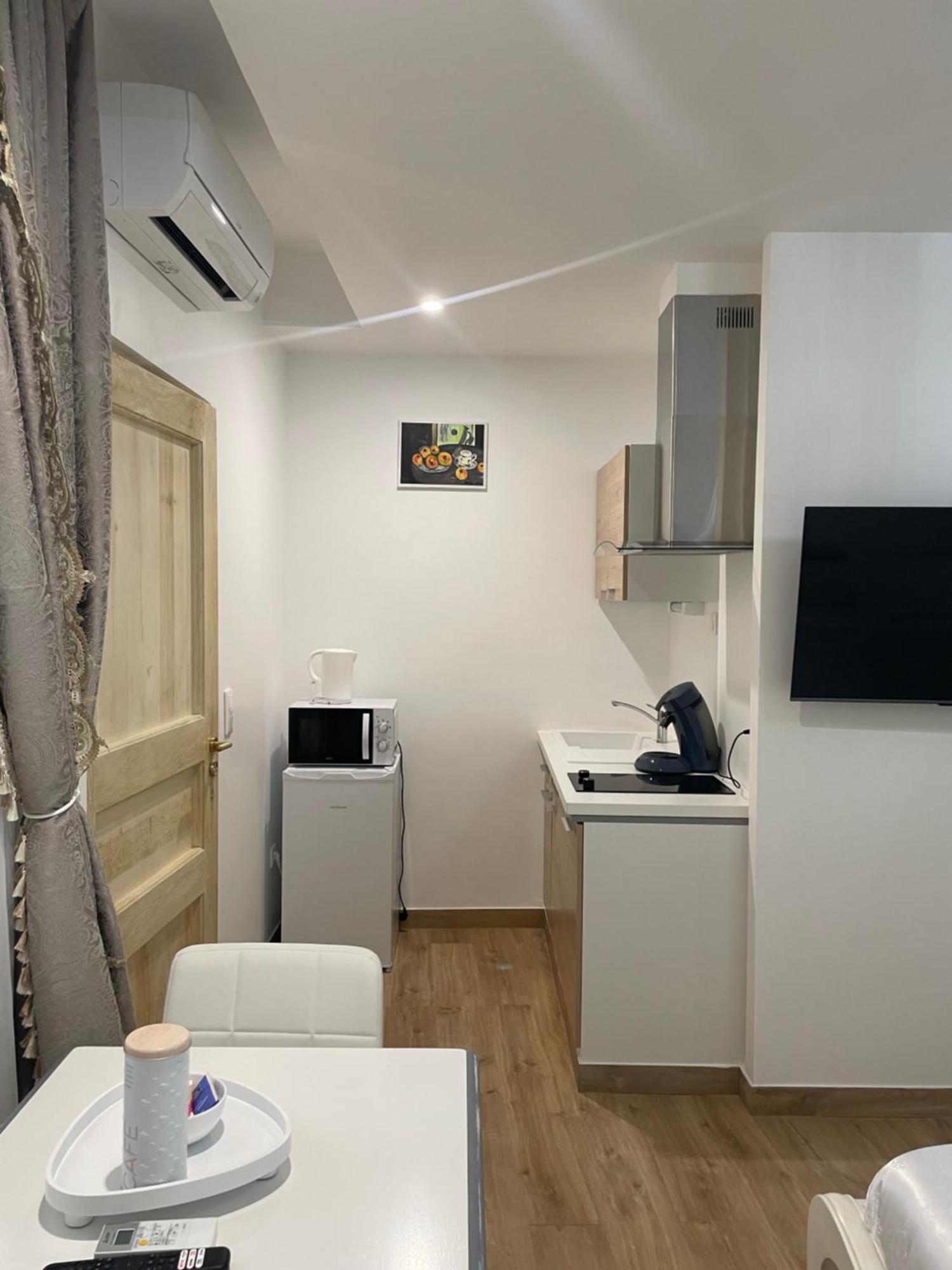 Maison Du Cloitre Couvent Des Carmes 나르본 외부 사진